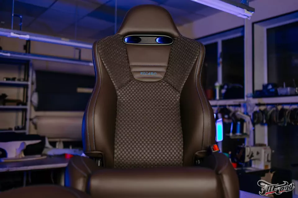Перетяжка сидений Recaro для Honda Accord 7 в кожу и алькантару с плетением в стиле Bottega Veneta!